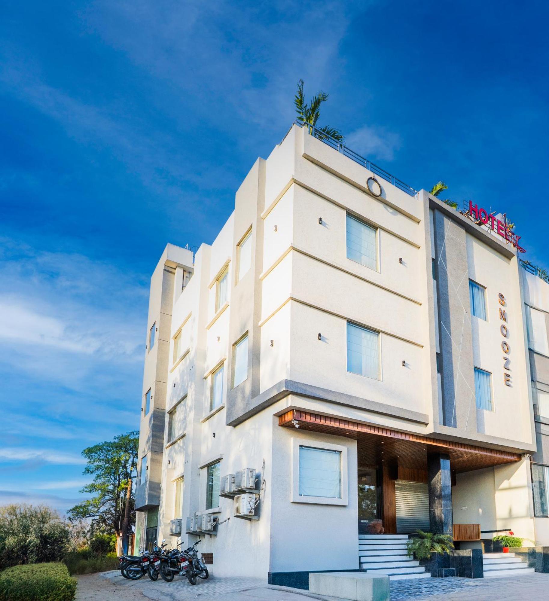 Hotel Snooze Divisione di Divisione di Jaipur Esterno foto